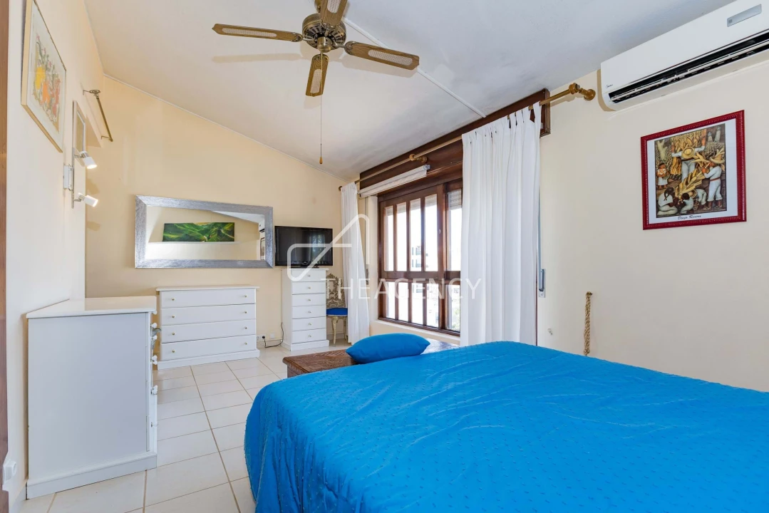 Apartamento T3 para Arrendamento em Quarteira Foto 18