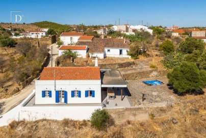 Moradia T2 para Venda em Alcoutim e Pereiro