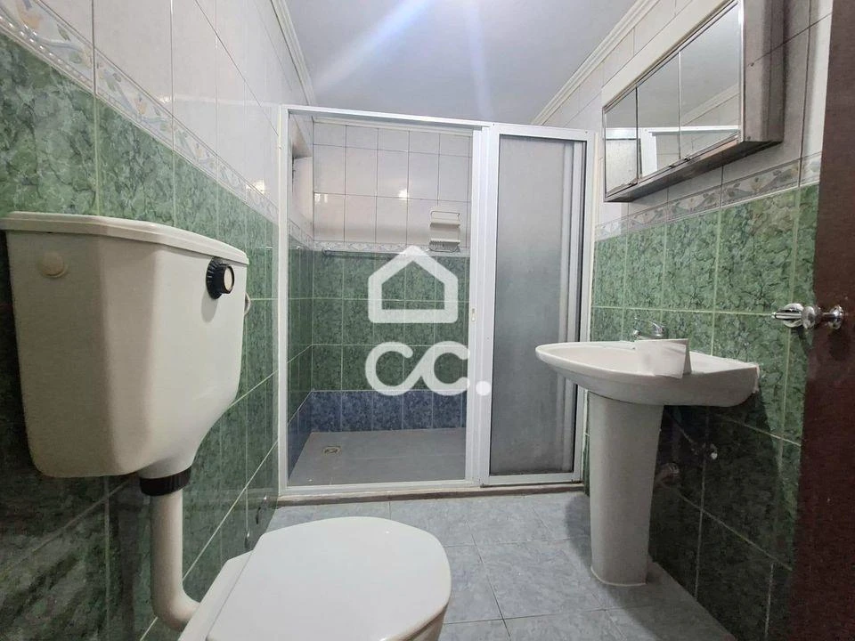 Moradia T5 para Venda em São Bento Foto 11