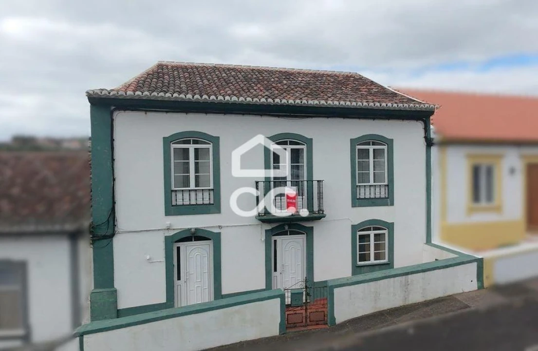 Moradia T5 para Venda em São Bento Foto 1