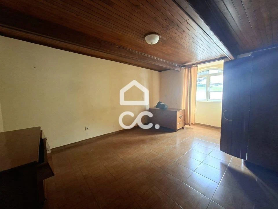 Moradia T5 para Venda em São Bento Foto 8