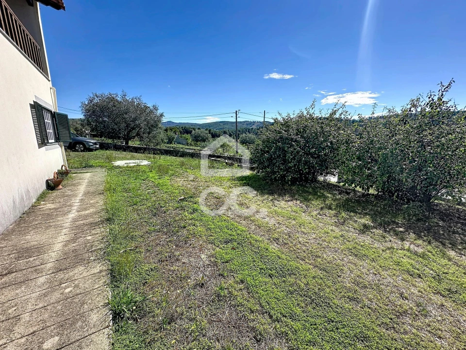 Moradia T2 para Venda em Anelhe Foto 30