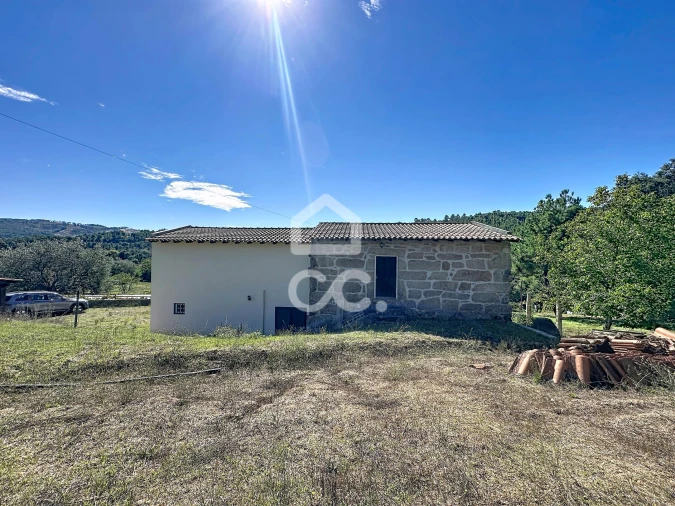 Moradia T2 para Venda em Anelhe Foto 27