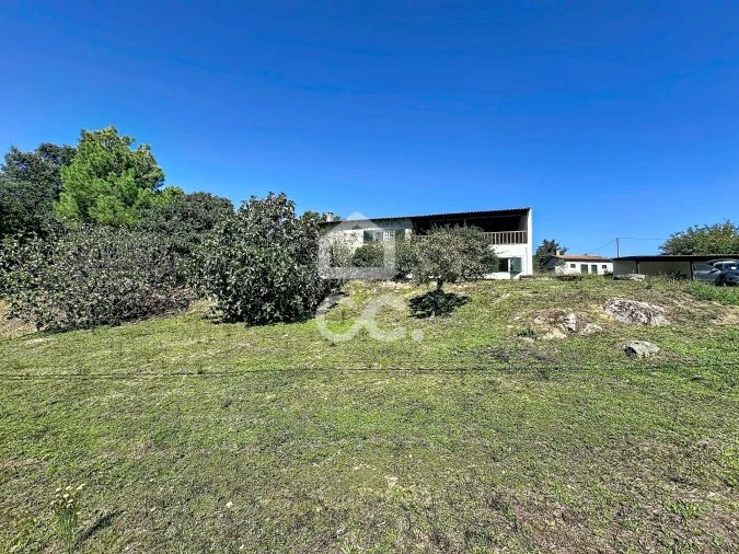 Moradia T2 para Venda em Anelhe Foto 36