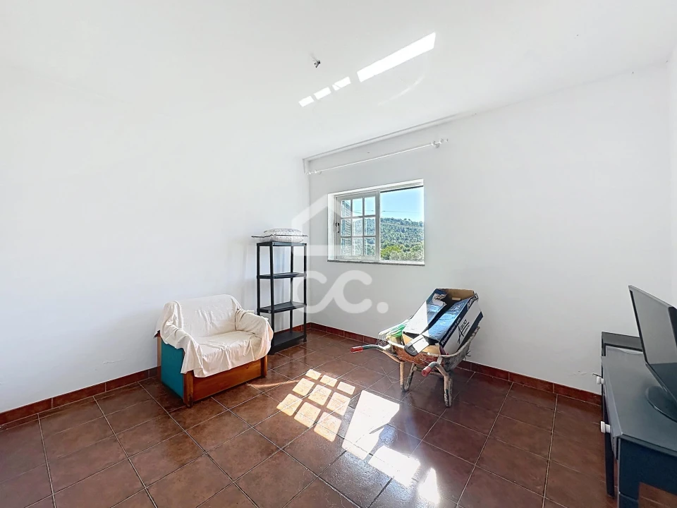 Moradia T2 para Venda em Anelhe Foto 19