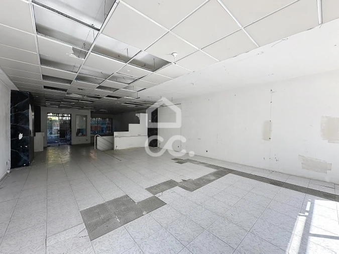 Negócio para Venda em Santa Maria Maior Foto 2