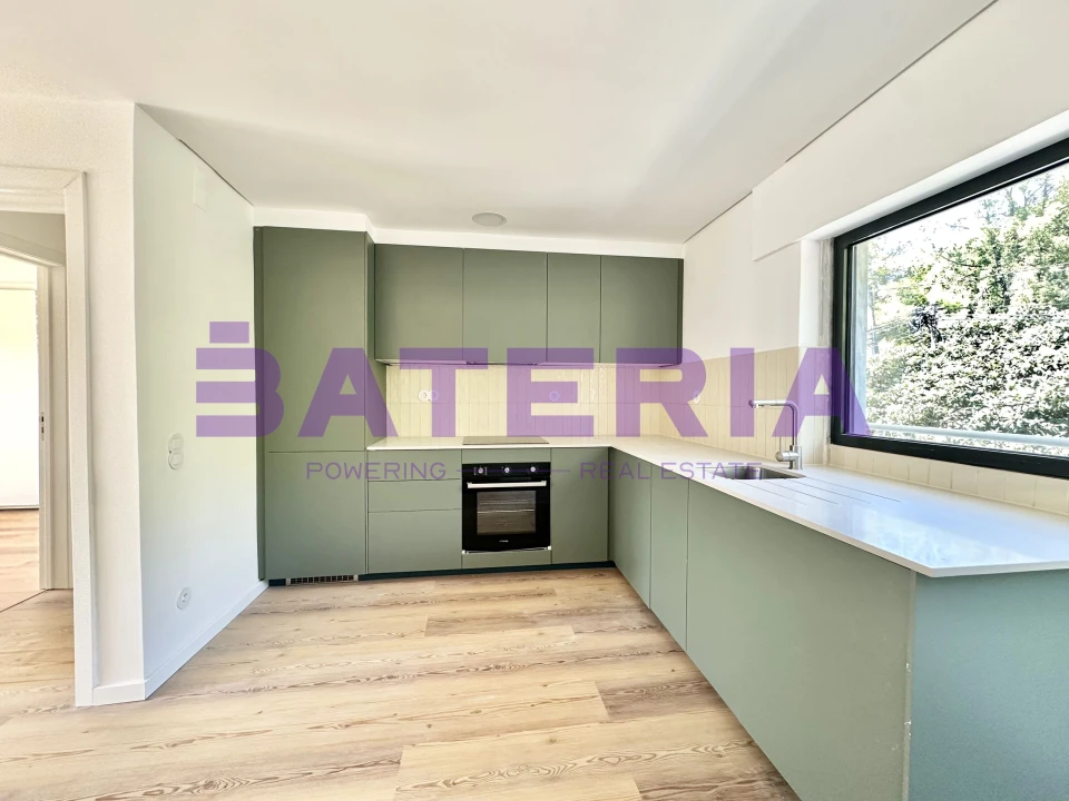 Apartamento T5 para Venda em Abrigada e Cabanas de Torres Foto 4