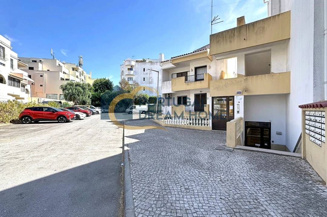 Apartamento T1 para Venda em Albufeira e Olhos de Água Foto 23