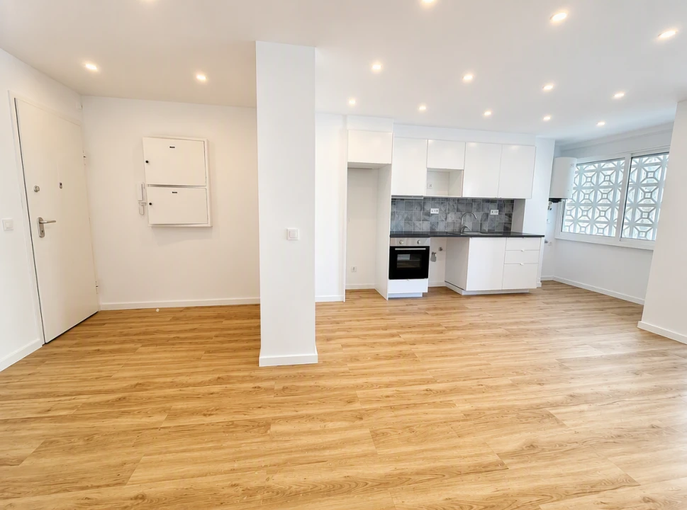Apartamento T2 para Venda em Encosta do Sol Foto 3