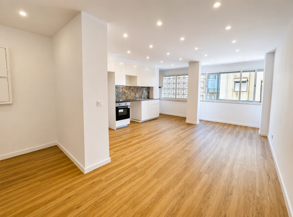 Apartamento T2 para Venda em Encosta do Sol Foto 1