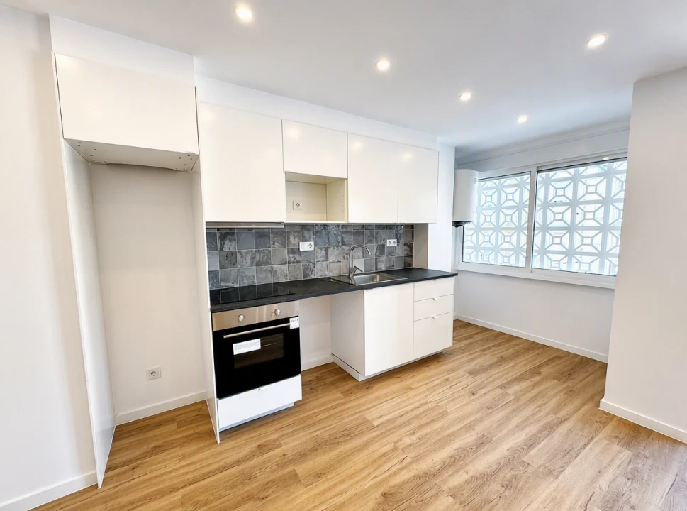 Apartamento T2 para Venda em Encosta do Sol Foto 6