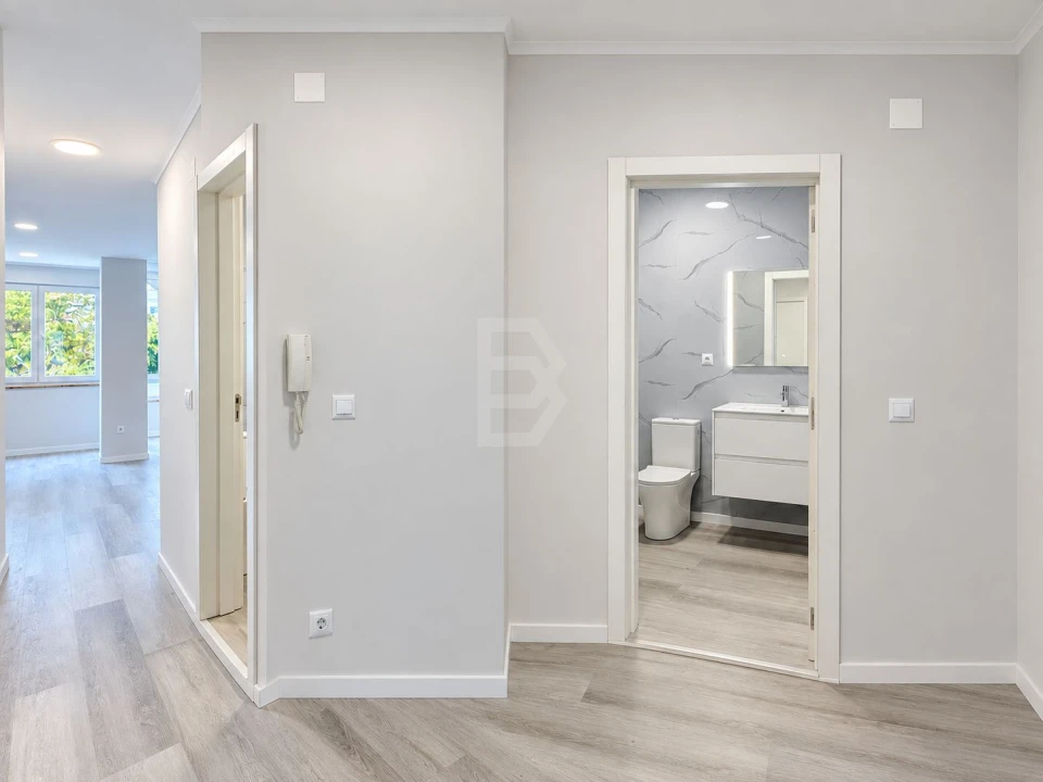 Apartamento T2 para Venda em Oeiras e São Julião da Barra, Paço de Arcos e Caxias Foto 8
