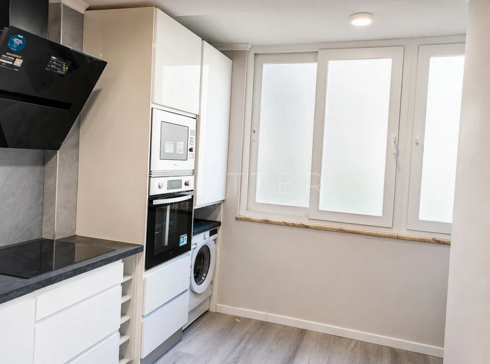 Apartamento T2 para Venda em Benfica Foto 13