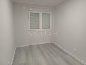 Apartamento T2 para Venda em Benfica
