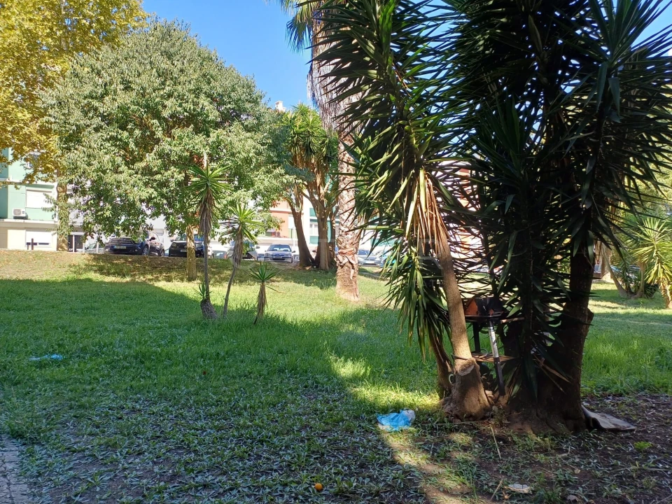 Apartamento T2 para Venda em Benfica Foto 35