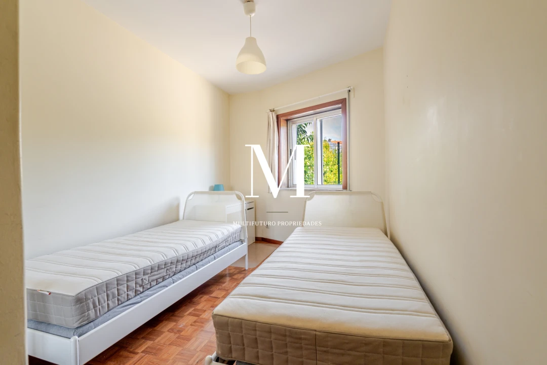 Apartamento T1 para Venda em Ramalde Foto 17