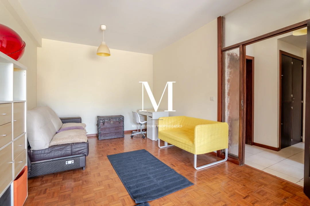 Apartamento T1 para Venda em Ramalde Foto 10