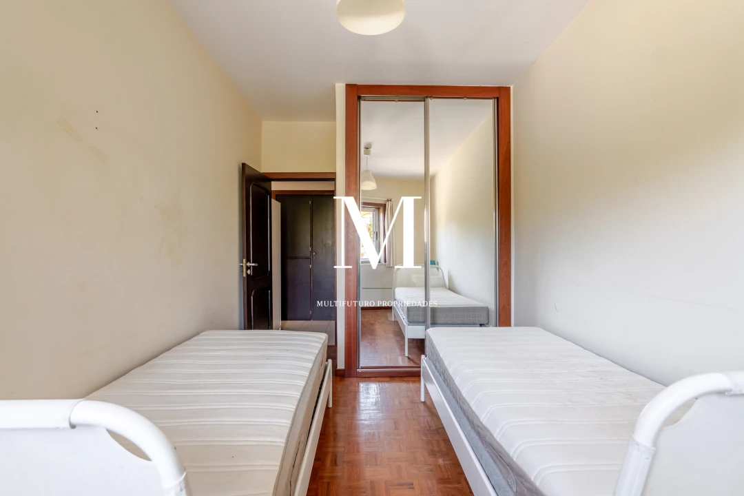 Apartamento T1 para Venda em Ramalde Foto 18