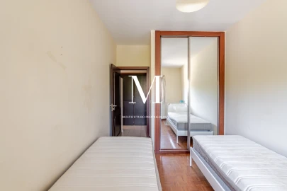 Apartamento T1 para Venda em Ramalde