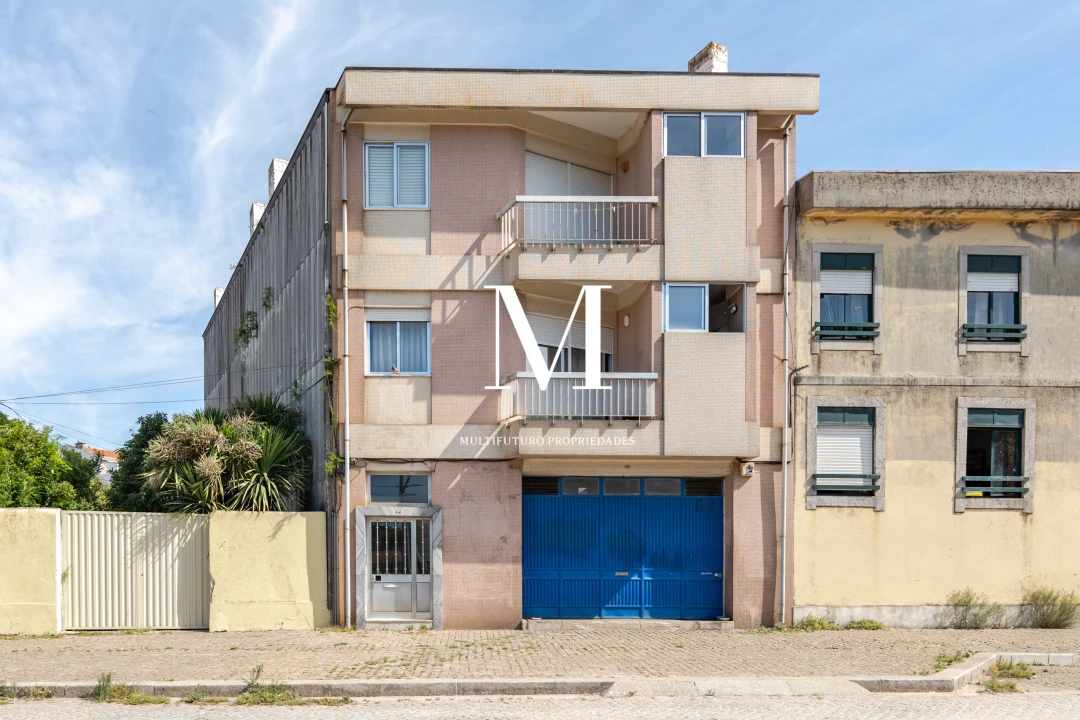 Apartamento T1 para Venda em Ramalde Foto 1