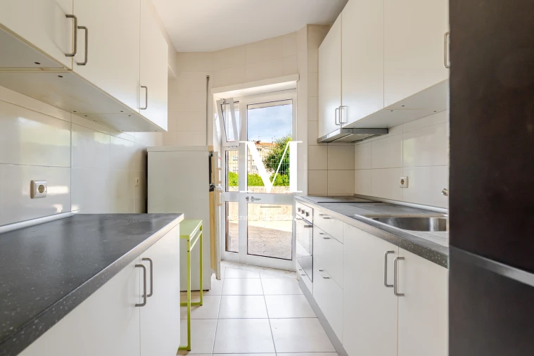 Apartamento T1 para Venda em Ramalde Foto 13