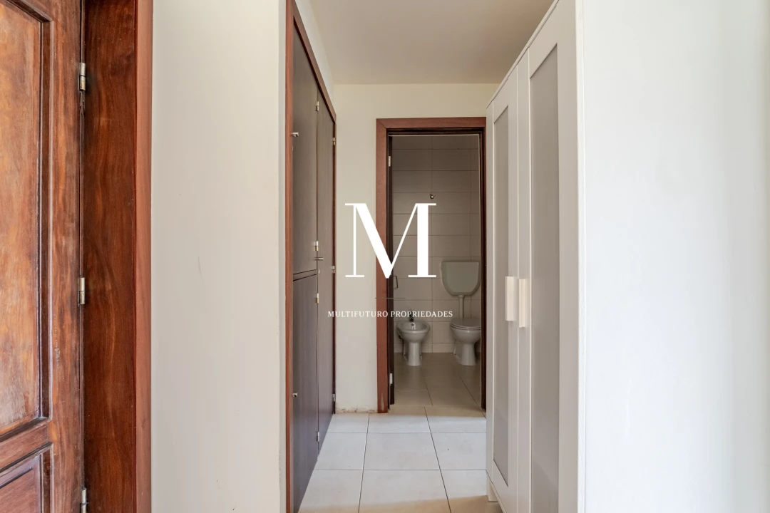 Apartamento T1 para Venda em Ramalde Foto 25