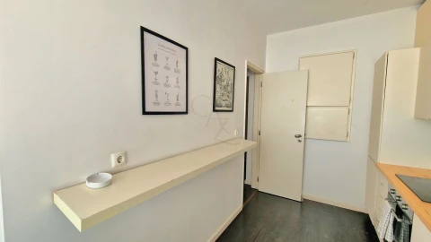 Apartamento T1 para Venda em São Vicente