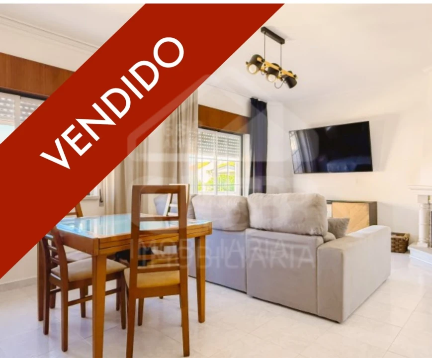 Apartamento T2 para Venda em Samora Correia Foto 1