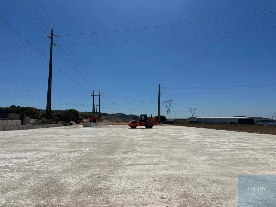 Terreno para Venda em Santo Antão e São Julião do Tojal Foto 3