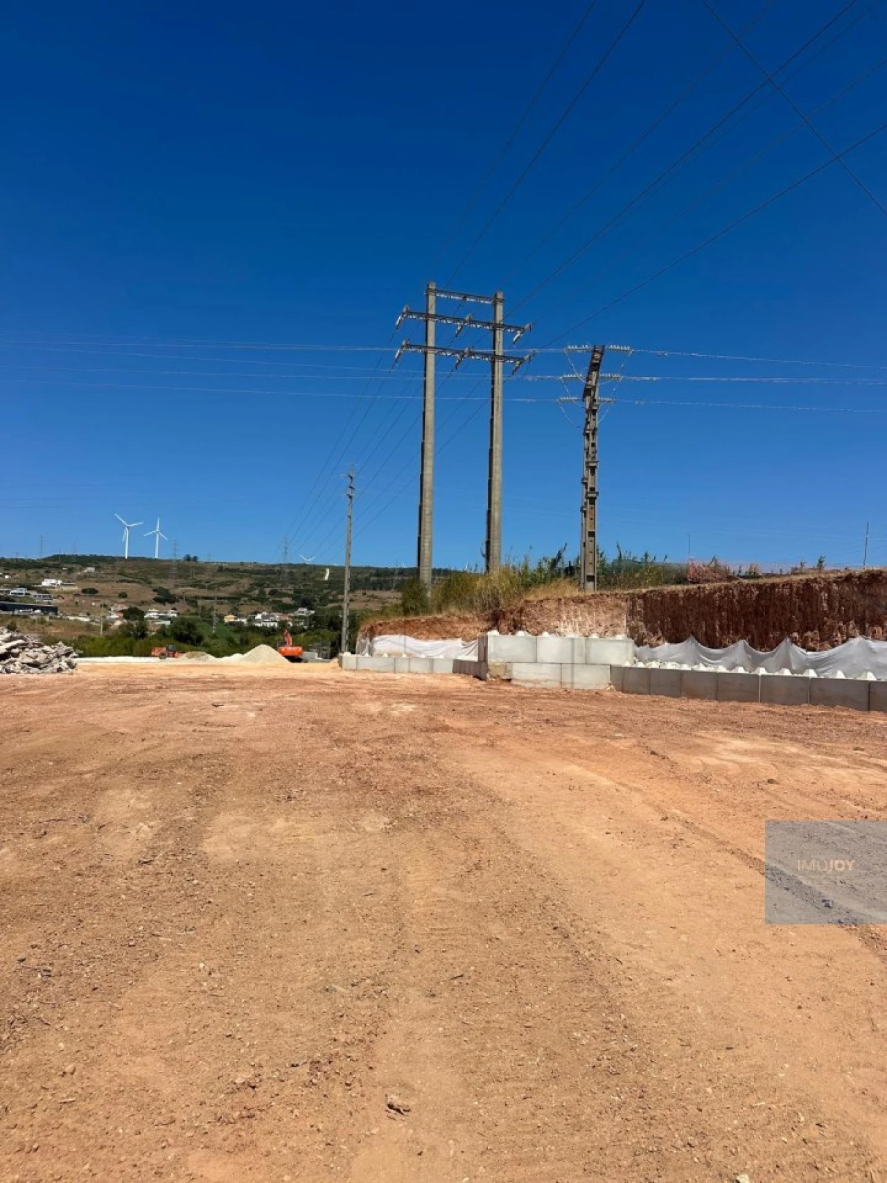 Terreno para Venda em Santo Antão e São Julião do Tojal Foto 9