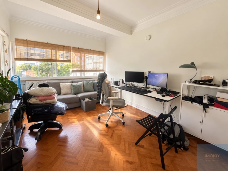 Apartamento T4 para Arrendamento em Alvalade Foto 19