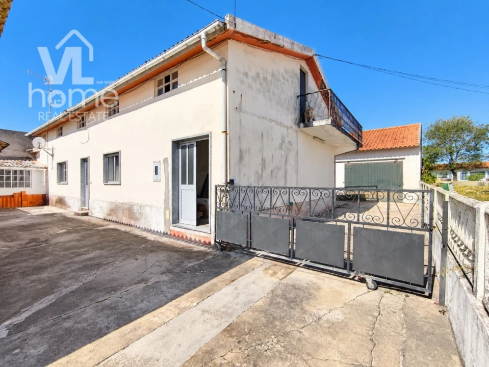 Moradia T3 para Venda em Maceira Foto 1