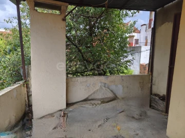 Moradia T2 para Venda em Amiais de Baixo