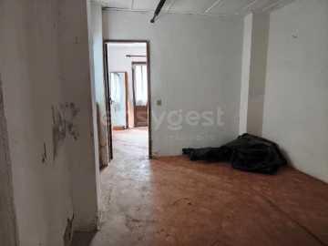 Moradia T2 para Venda em Amiais de Baixo