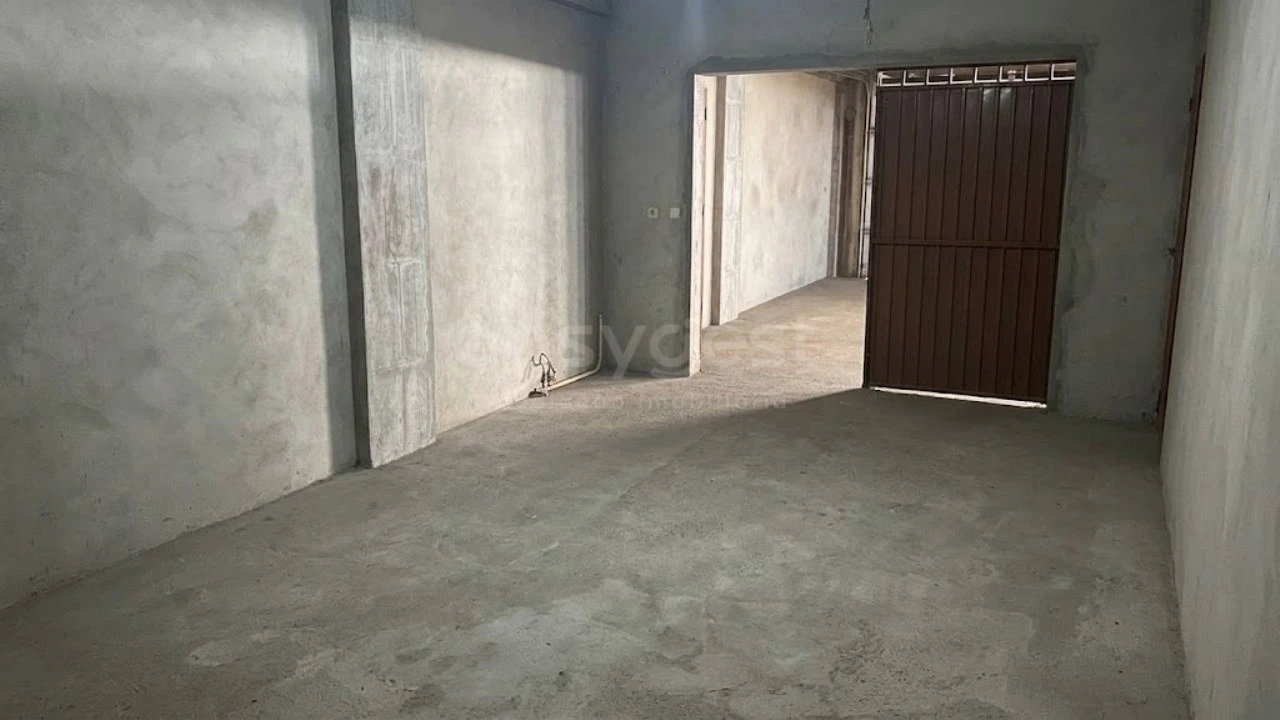 Garagem para Venda em Leiria, Pousos, Barreira e Cortes Foto 2