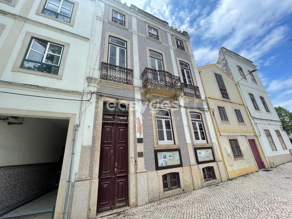 Prédio para Venda em Buarcos Foto 3