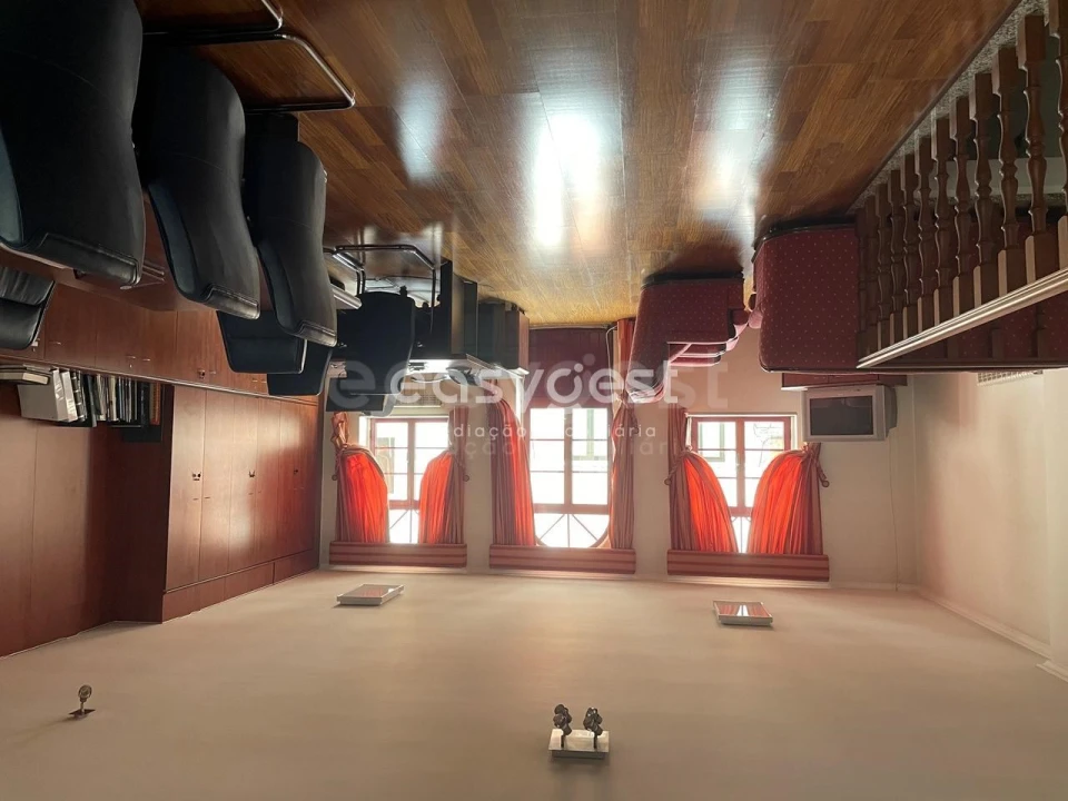 Prédio para Venda em Buarcos Foto 6