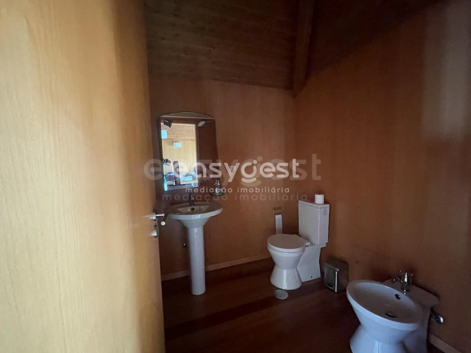 Prédio para Venda em Buarcos Foto 17