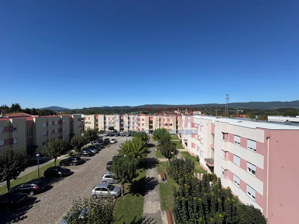 Apartamento T3 para Venda em Vila Nova de Cerveira e Lovelhe Foto 27