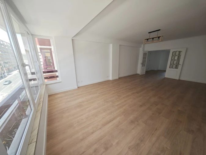 Apartamento T3 para Venda em São Domingos de Benfica Foto 26