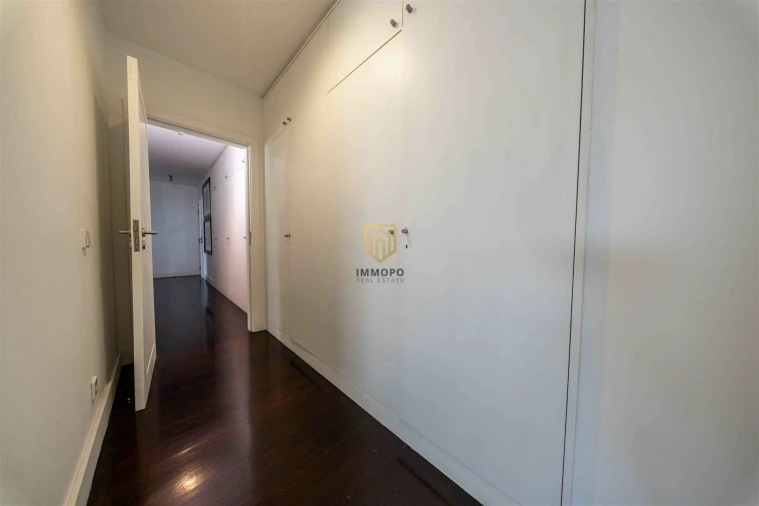 Apartamento T4 para Venda em Matosinhos e Leça da Palmeira Foto 45