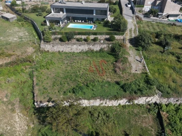 Terreno para Venda em Caldas de Vizela (São Miguel e São João)