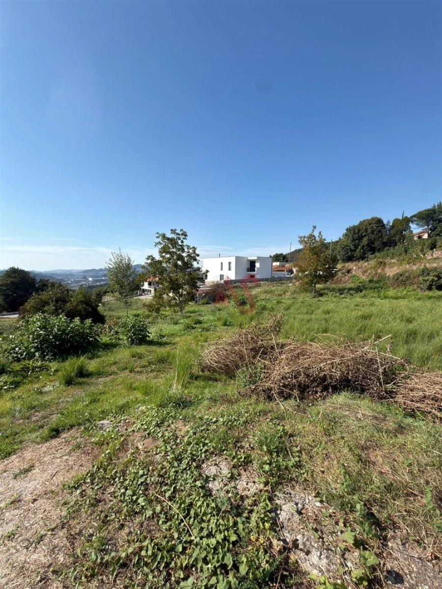 Terreno para Venda em Caldas de Vizela (São Miguel e São João) Foto 5
