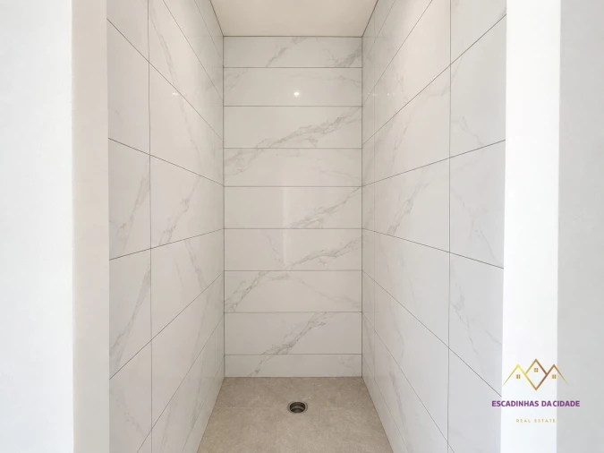 Apartamento T3 para Venda em Venteira Foto 11