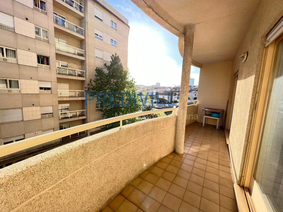 Apartamento T3 para Venda em Cidade da Maia Foto 20