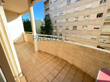 Apartamento T3 para Venda em Cidade da Maia