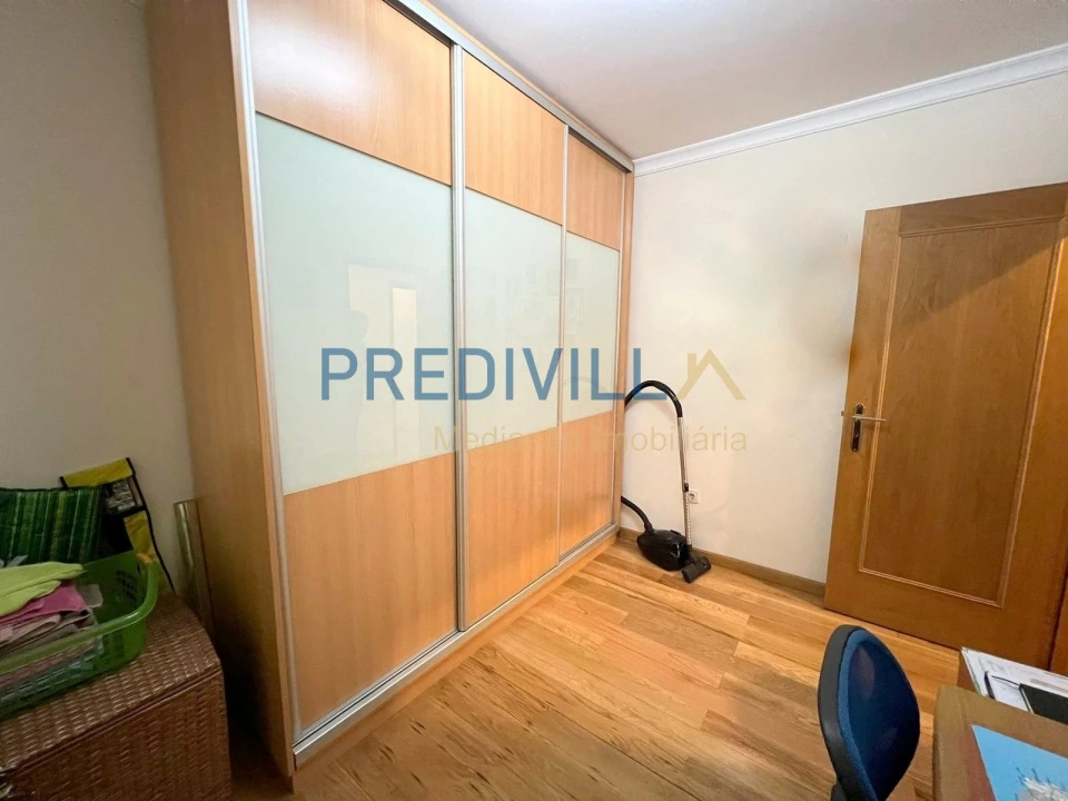 Apartamento T3 para Venda em Cidade da Maia Foto 10