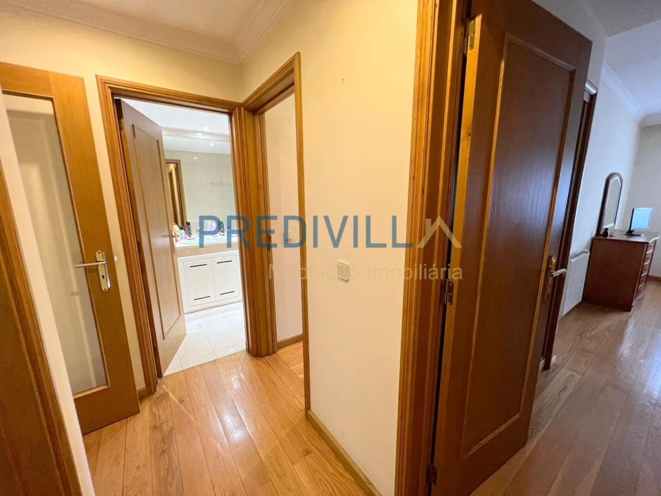 Apartamento T3 para Venda em Cidade da Maia Foto 18