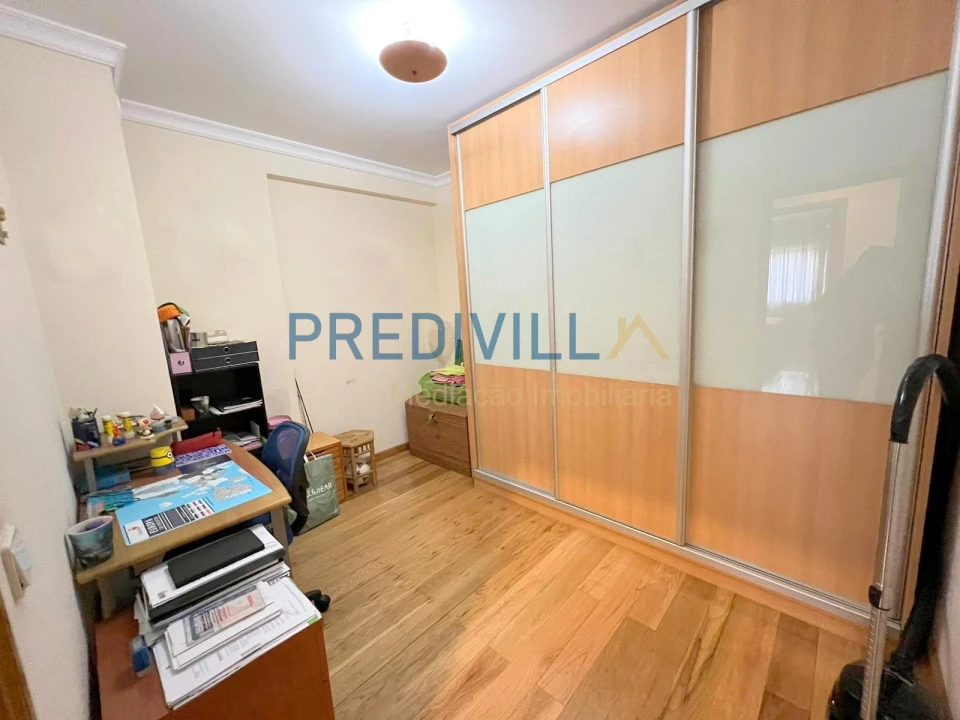 Apartamento T3 para Venda em Cidade da Maia Foto 11