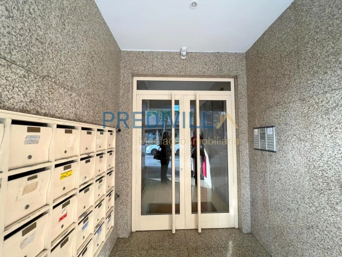 Apartamento T3 para Venda em Cidade da Maia Foto 25